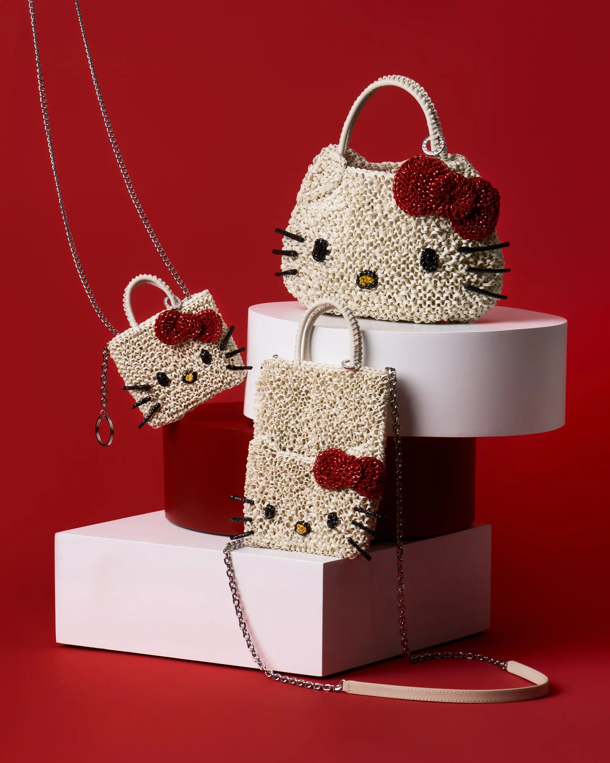 ANTEPRIMA WIREBAG X Hello Kitty Bucket Wirebag