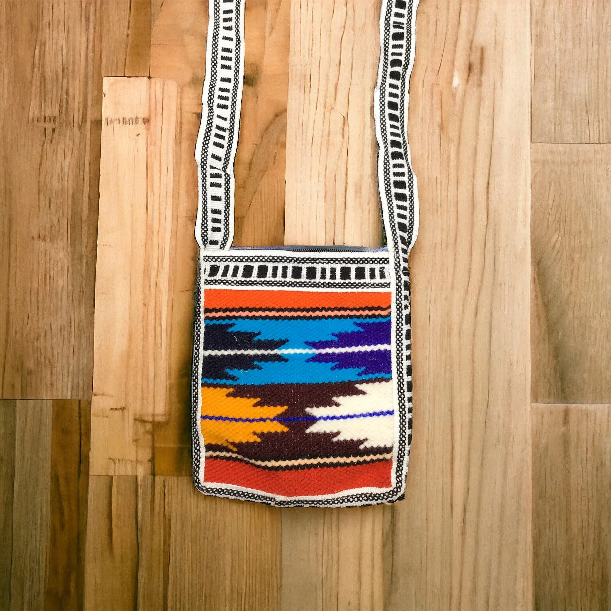 Handmade Crossbody Bag (8)