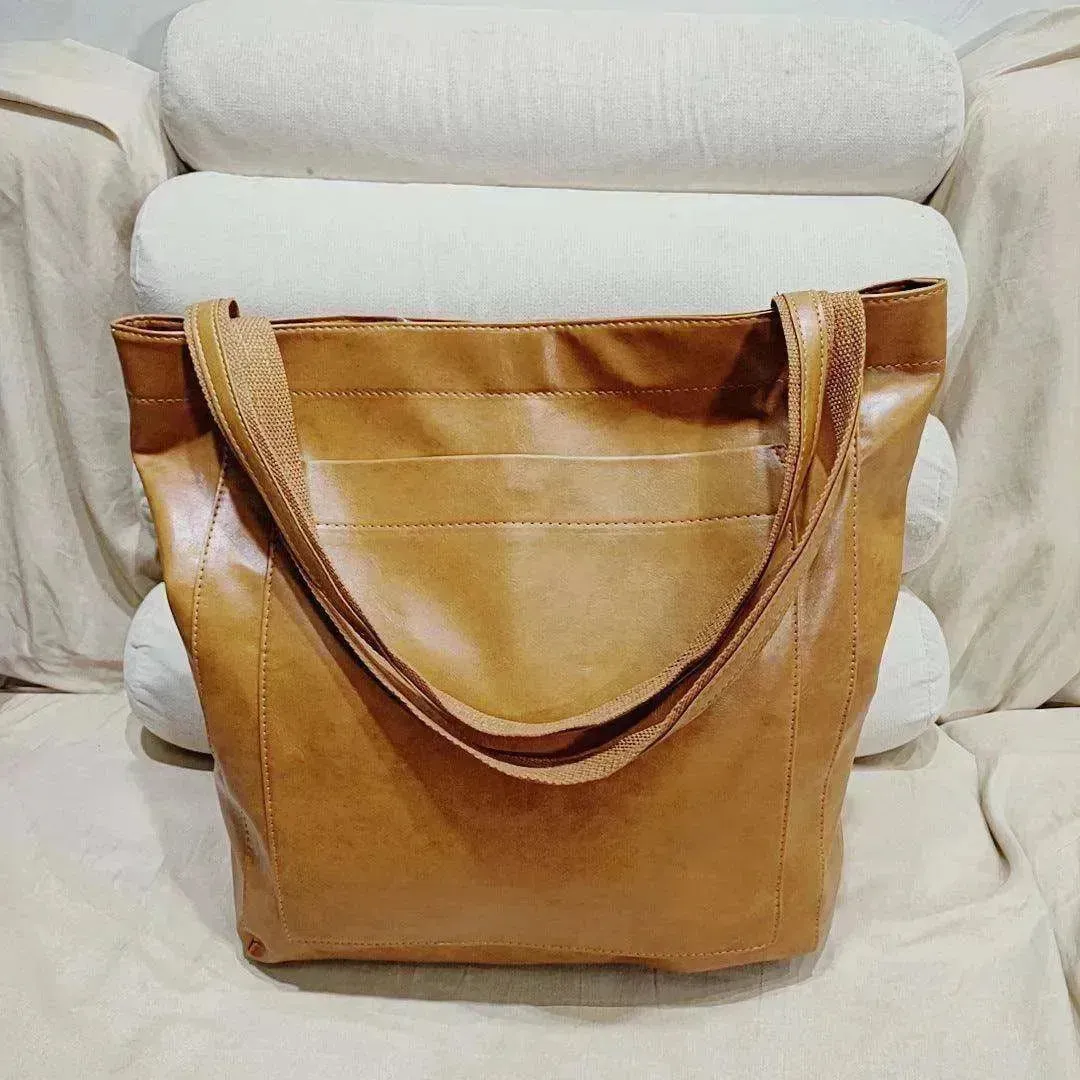 Retro Shoulder Bag Big Pocket Oil Wax Totes