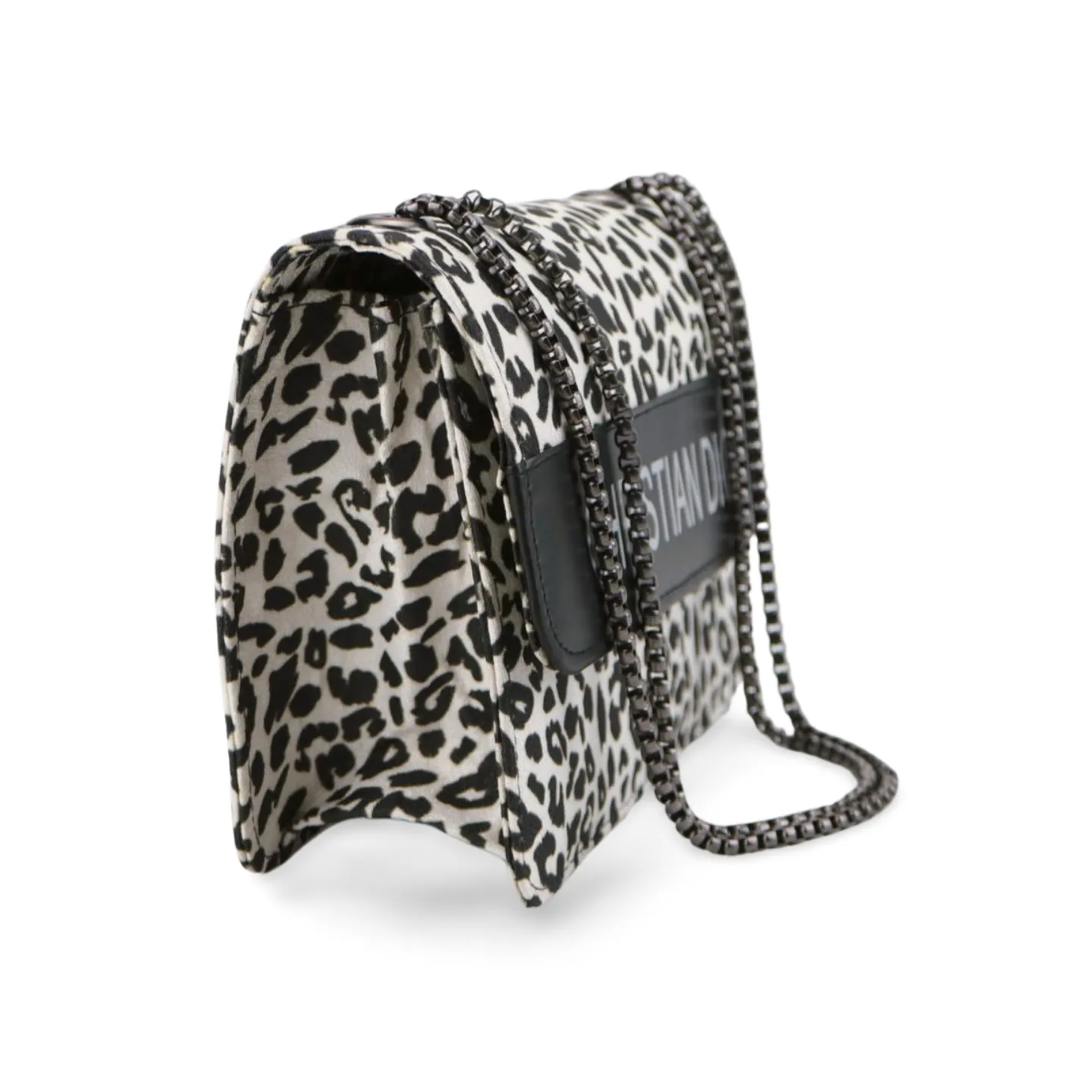 Stylish Cheetah Print Shoulder Bag with Chain Strap