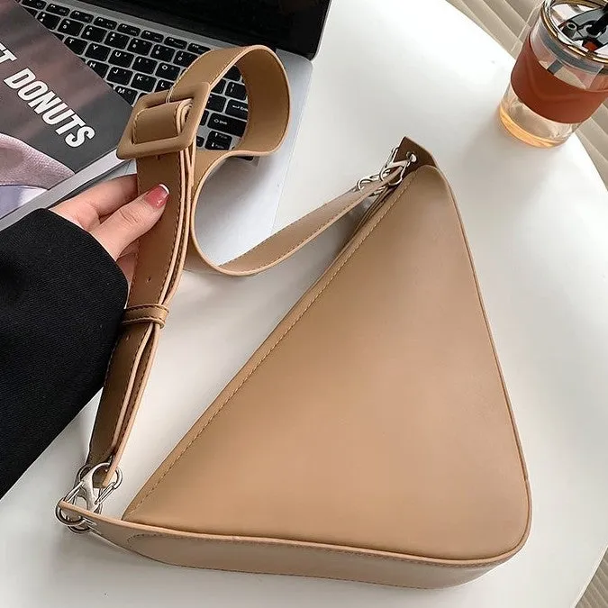 Triangle Shaped Frame Bag