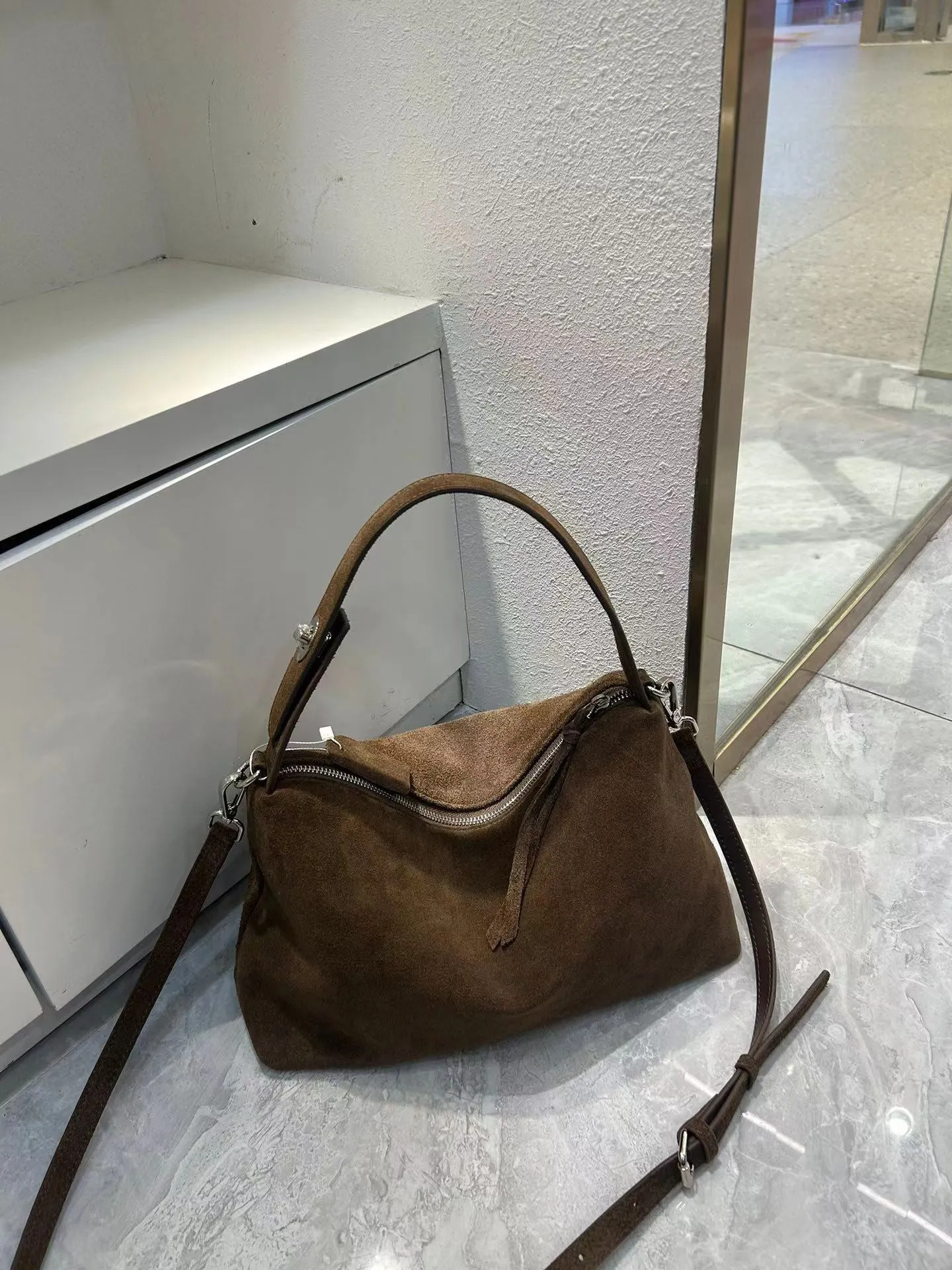 Versatile Retro Matte Cowhide Single Handbag